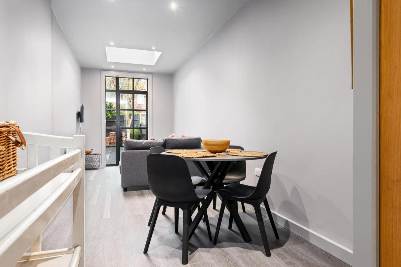 Lovely 2-Bed Apartment - Hosted By Guestready Λονδίνο Εξωτερικό φωτογραφία