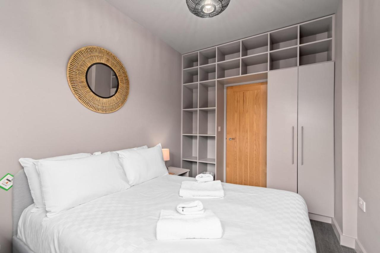 Lovely 2-Bed Apartment - Hosted By Guestready Λονδίνο Εξωτερικό φωτογραφία