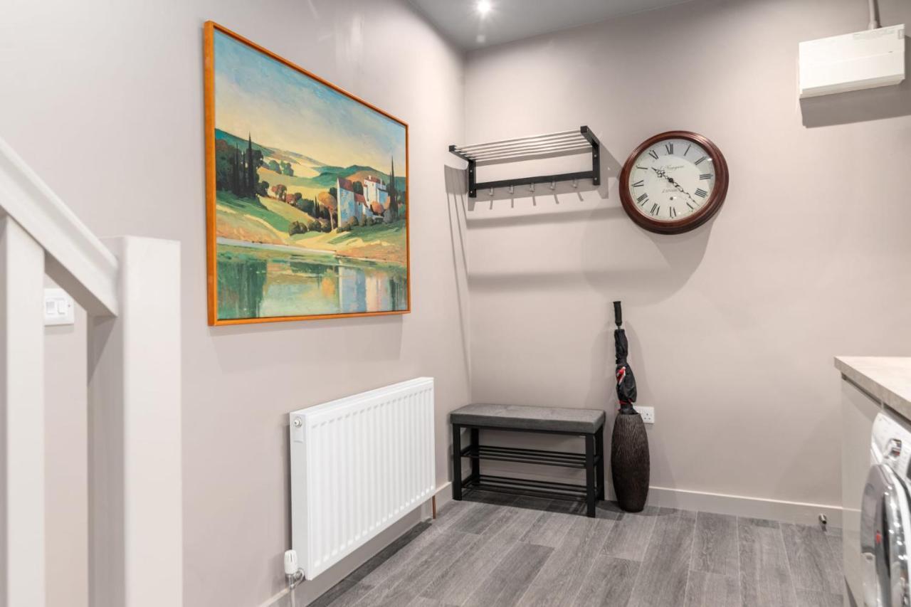 Lovely 2-Bed Apartment - Hosted By Guestready Λονδίνο Εξωτερικό φωτογραφία